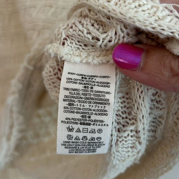 We the Free Free People open knit raw hem light weight cream sweater size medium - Picture 7 of 8